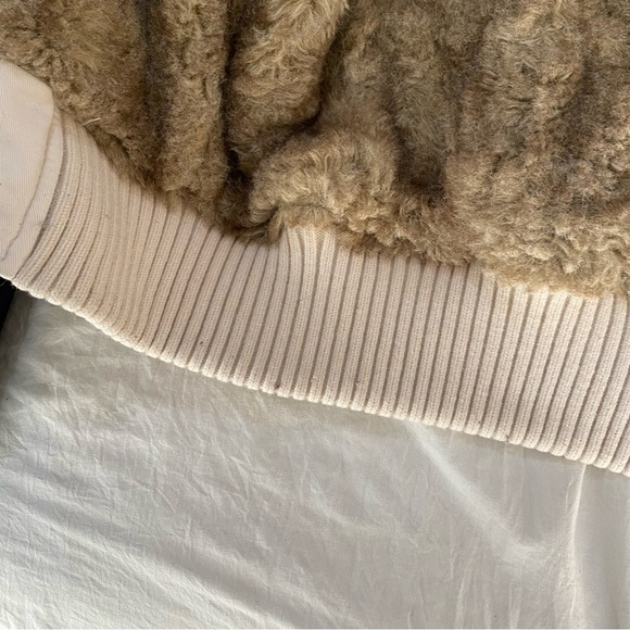 Vintage Abercrombie & Fitch White Hooded Jacket - Picture 15 of 16